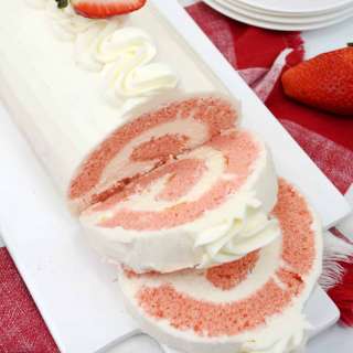 Strawberry Roll Cake