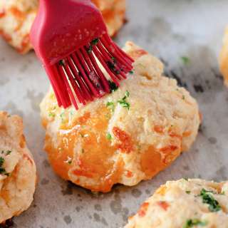 Cheddar Bay Biscuits