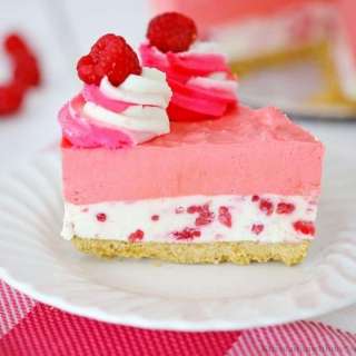 Raspberry Cream Cheesecake