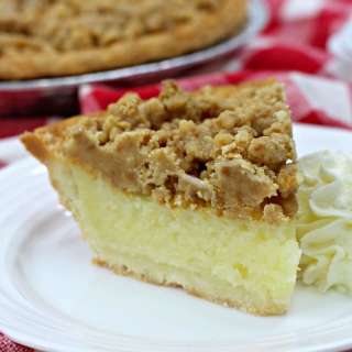 Crumble Eggnog Pie