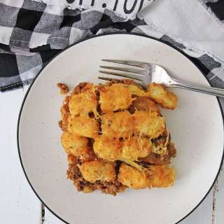 Cheeseburger Tater Tot Casserole