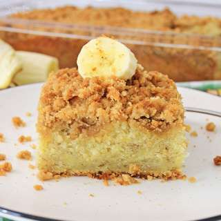 Banana Crunch Cake