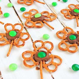Shamrock Pretzels