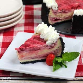 White Chocolate Raspberry Cheesecake