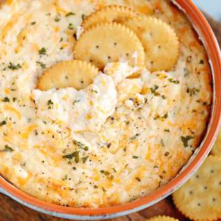 Cheesy Hot Crab Dip Recipe