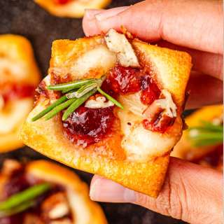 Cranberry Brie Bites