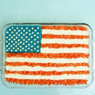 Easy 7-Layer Flag Taco Dip