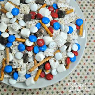 Patriotic S'mores Chex Mix