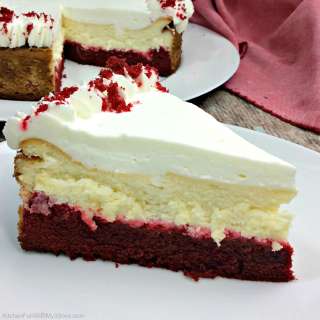 Red Velvet Cheesecake