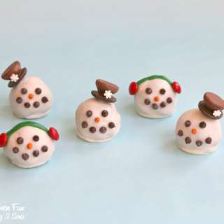Snowman Oreo Cookie Balls