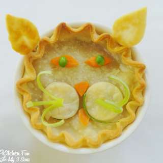 Kitty Cat Chicken Pot Pie