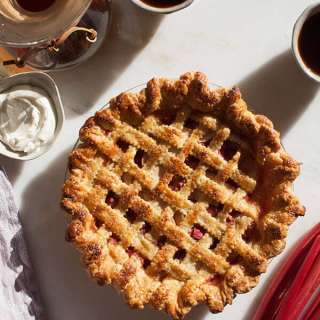 Rhubarb Apple Pie