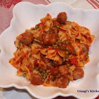 Pasta with Peas and Italian Sausage