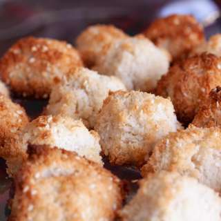 Coconut and Sesame Seed Macaroons
