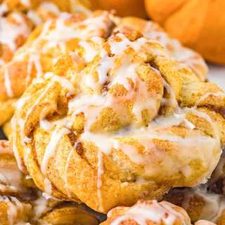 Pumpkin Pie Crescent Roll Twists