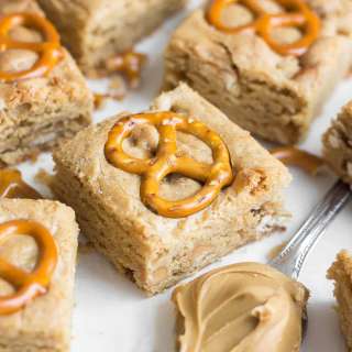 Peanut Butter Pretzel Blondies