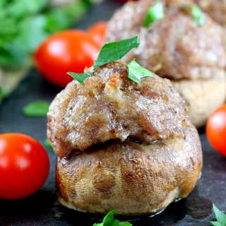 Sausage and Tomato Stuffed Mushrooms