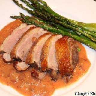 Duck with Dried Cranberries, Tangerines and Mascarpone Sauce