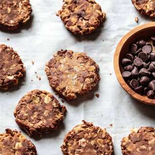 Gluten Free No Bake Oatmeal Cookies