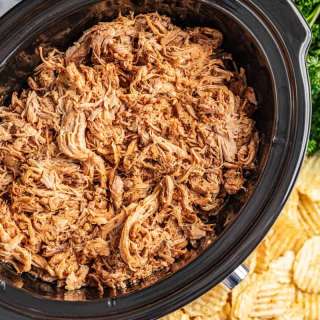 Slow Cooker Honey-Chipotle Pulled Pork