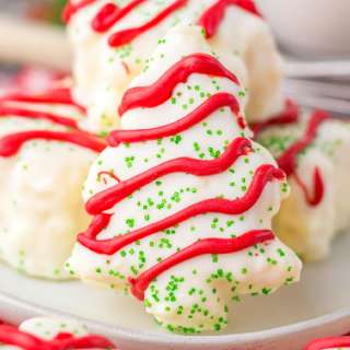 Christmas Tree Cakes