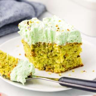 Pistachio Pudding Cake (Watergate Cake)