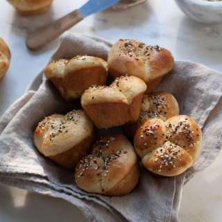 Cloverleaf Rolls