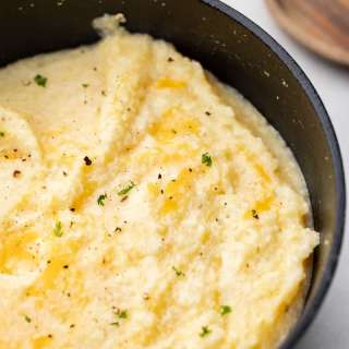 Creamy Cheesy Grits