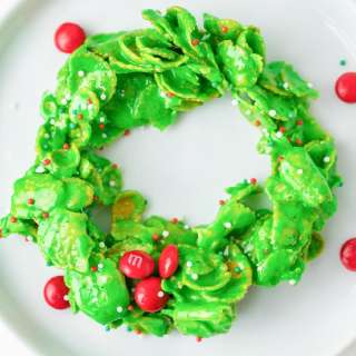 Christmas Cornflake Cookie Wreaths