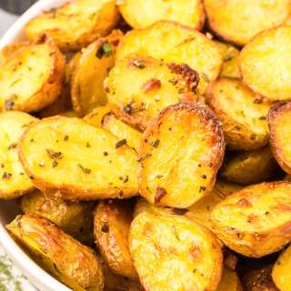 Crispy Oven Roasted Baby Potatoes