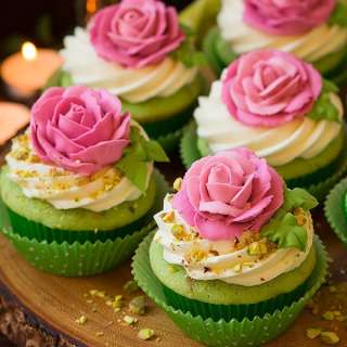 Pistachio Cupcakes