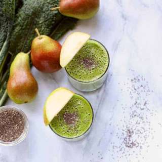 Pear Smoothie with Kale