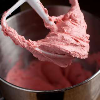 Strawberry Buttercream Frosting