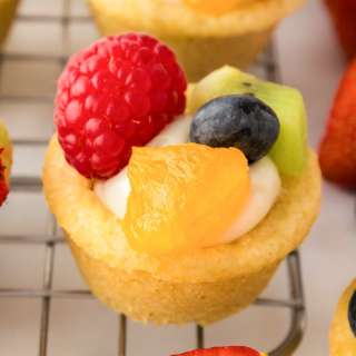 Cheesecake Sugar Cookie Cups (Fruit Pizza!)
