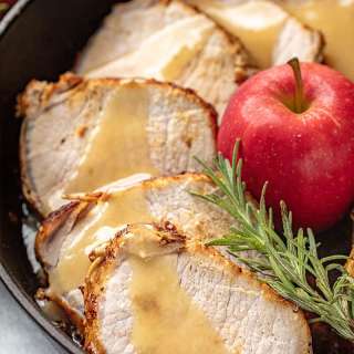 Apple-Glazed Roasted Pork Loin