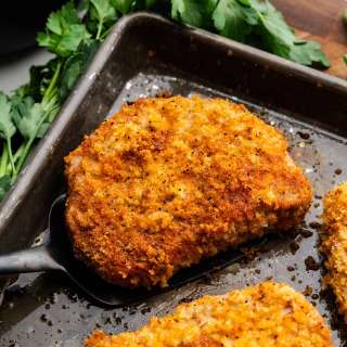 Crispy Breaded Pork Chops