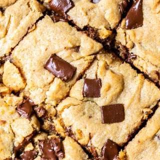Gluten Free Peanut Butter Blondies with Chocolate Chips