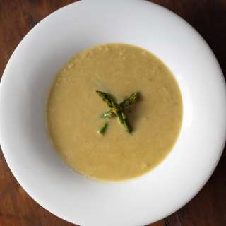 Asparagus Soup with Caramelized Leeks