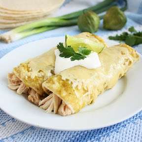 Chicken Enchiladas with Green Sauce