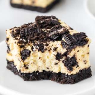 Oreo Cheesecake Bars
