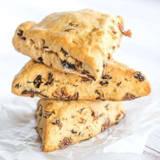 Healthier Honey-Fig Scones