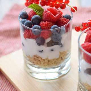 Quinoa Yogurt Parfait