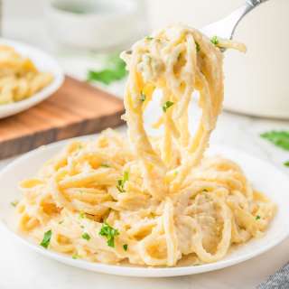 Linguine Alfredo