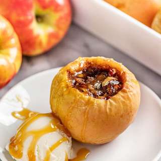 Classic Baked Apples