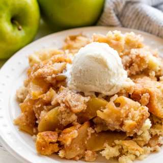 Old Fashioned Apple Cobbler