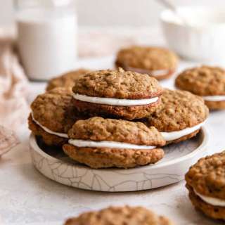 Homemade Oatmeal Cream Pies