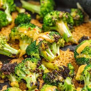 Insanely Delicious Cheesy Broccoli
