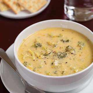 Slow Cooker Broccoli Cheese Soup