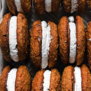 S'mores Whoopie Pies