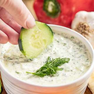 Easy Tzatziki Sauce
